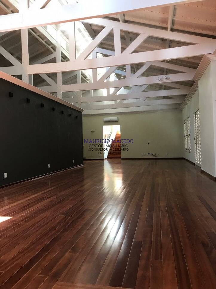 Casa à venda com 3 quartos, 600m² - Foto 5