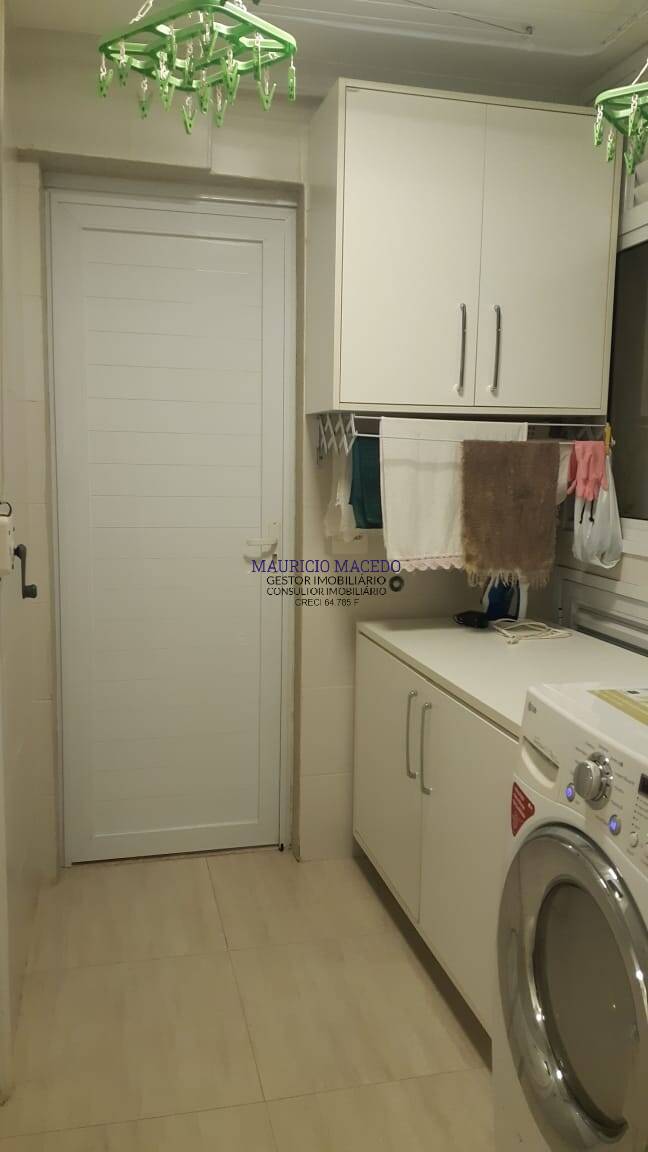 Apartamento à venda com 3 quartos, 156m² - Foto 4