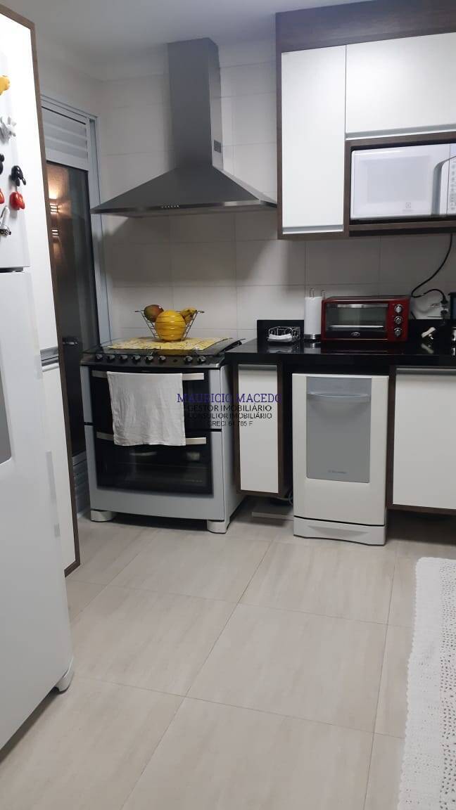 Apartamento à venda com 3 quartos, 156m² - Foto 1