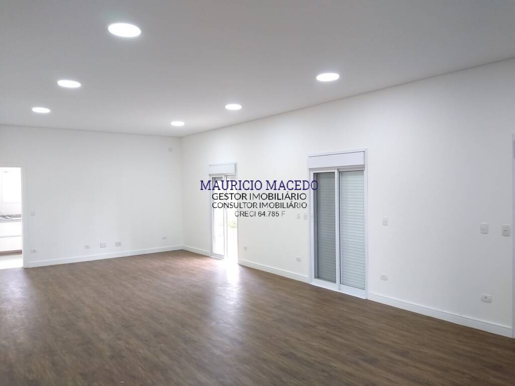 Casa para alugar com 5 quartos, 450m² - Foto 10