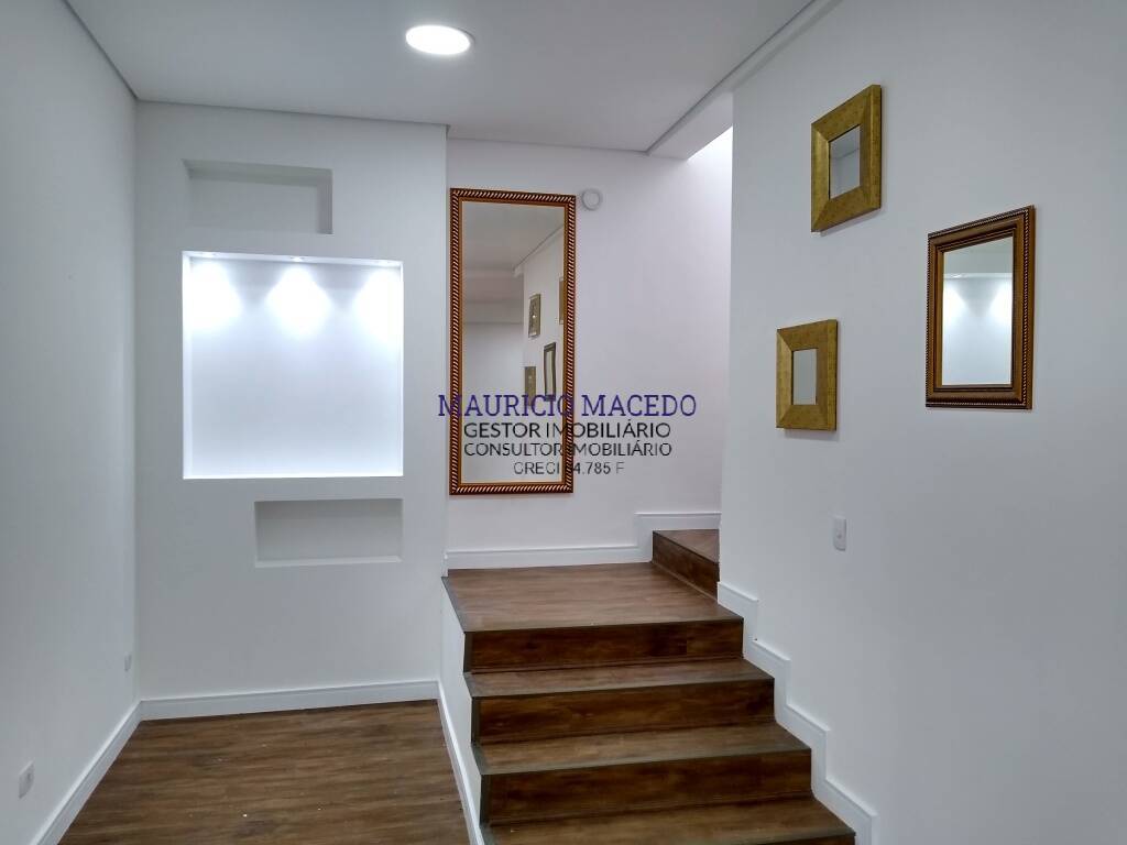 Casa para alugar com 5 quartos, 450m² - Foto 8