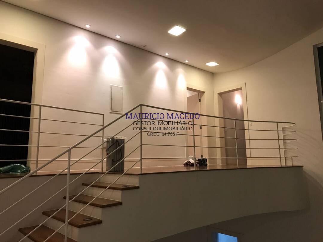 Casa à venda com 5 quartos, 450m² - Foto 17