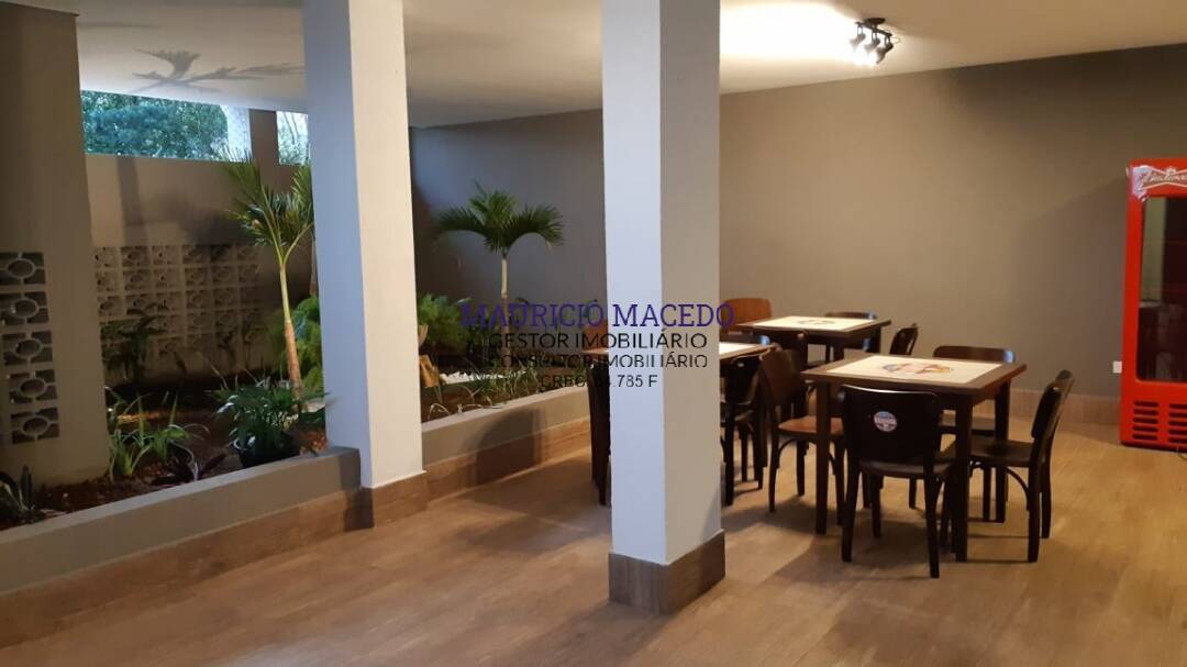 Casa à venda com 4 quartos, 630m² - Foto 10