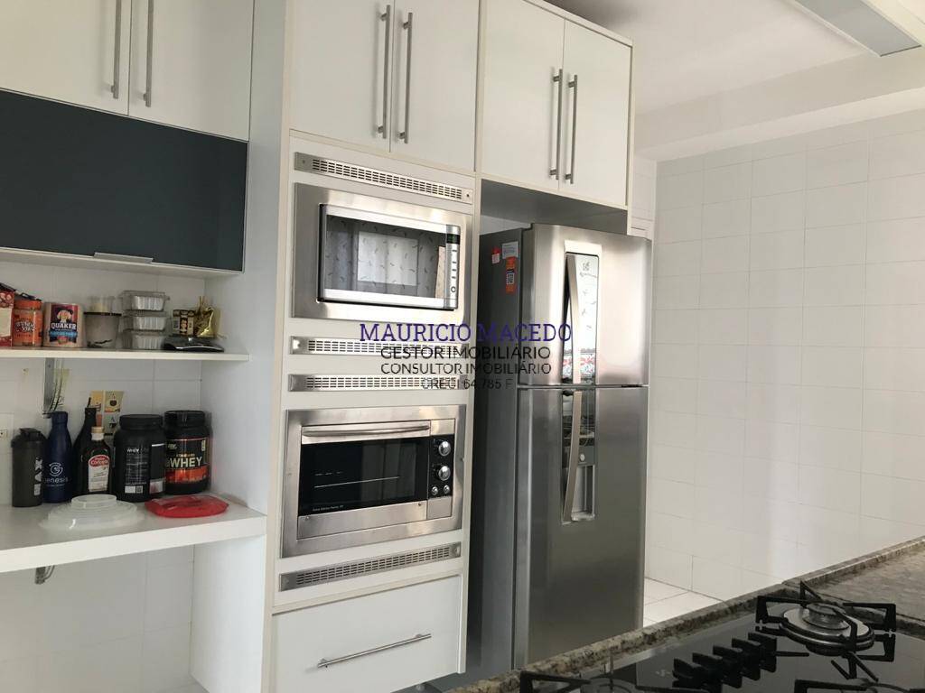 Apartamento à venda com 3 quartos, 158m² - Foto 9