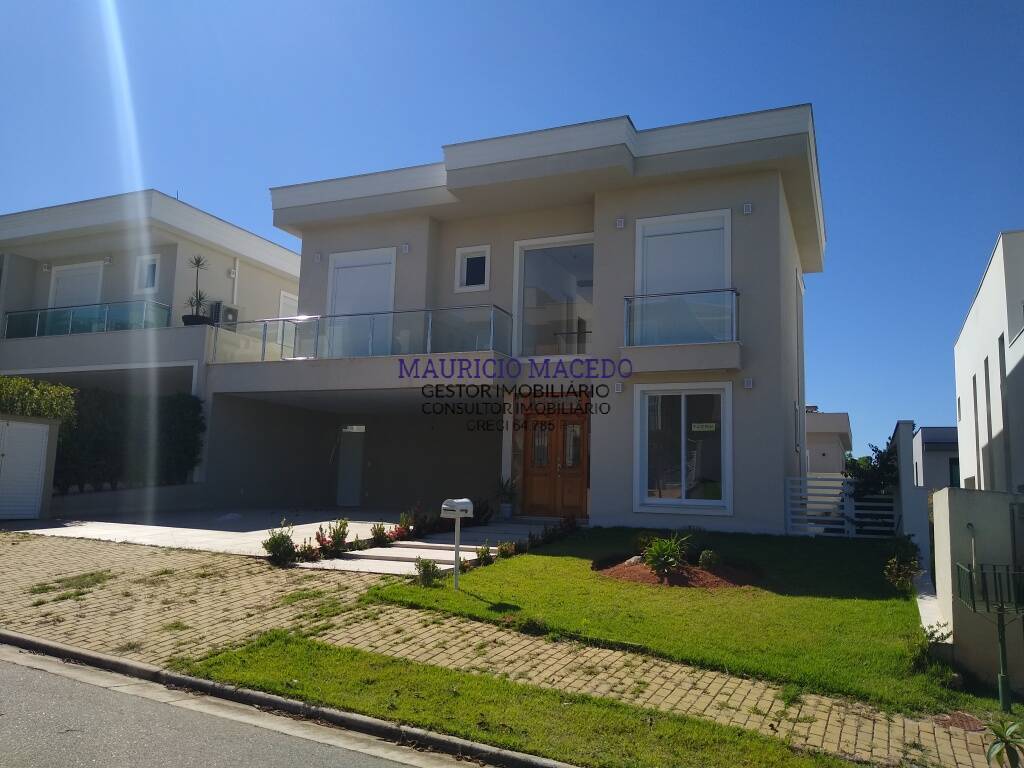 Casa à venda com 4 quartos, 360m² - Foto 1