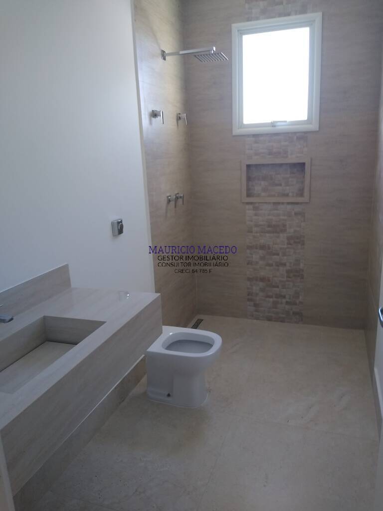 Casa à venda com 4 quartos, 360m² - Foto 11