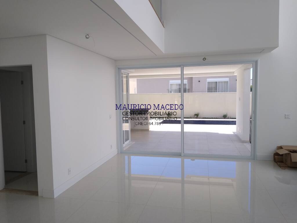 Casa à venda com 4 quartos, 360m² - Foto 15