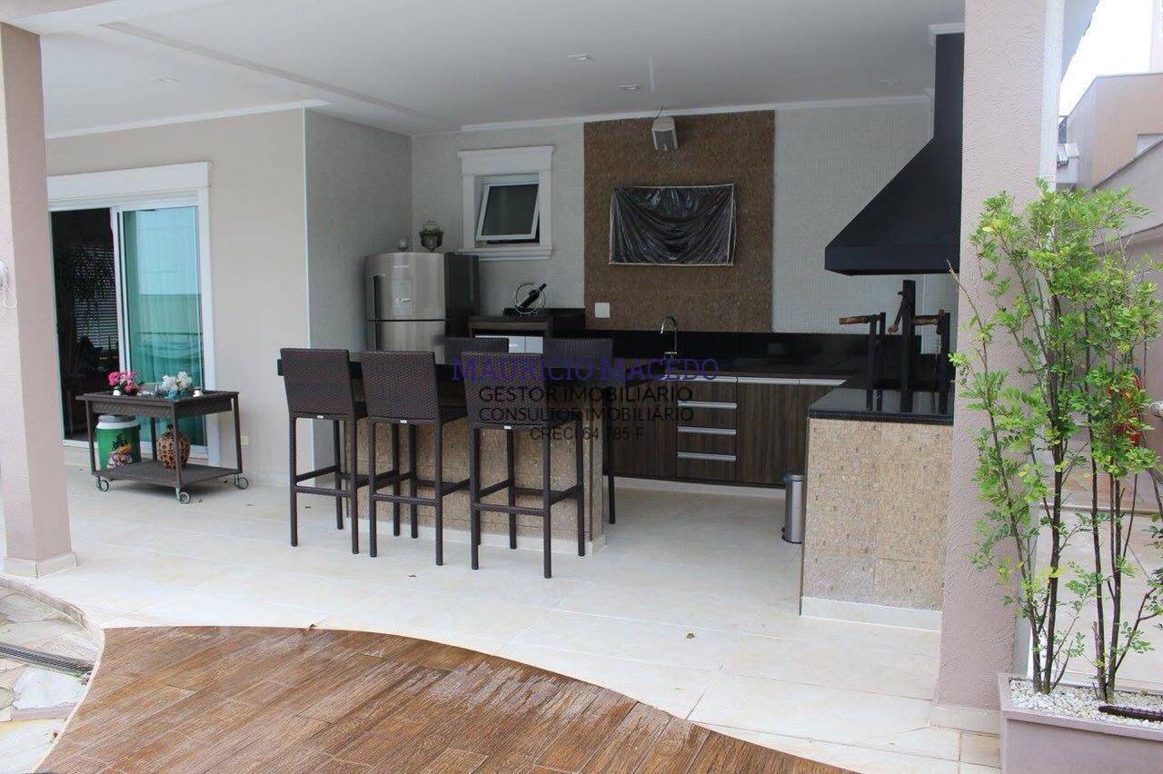 Casa à venda com 4 quartos, 350m² - Foto 23