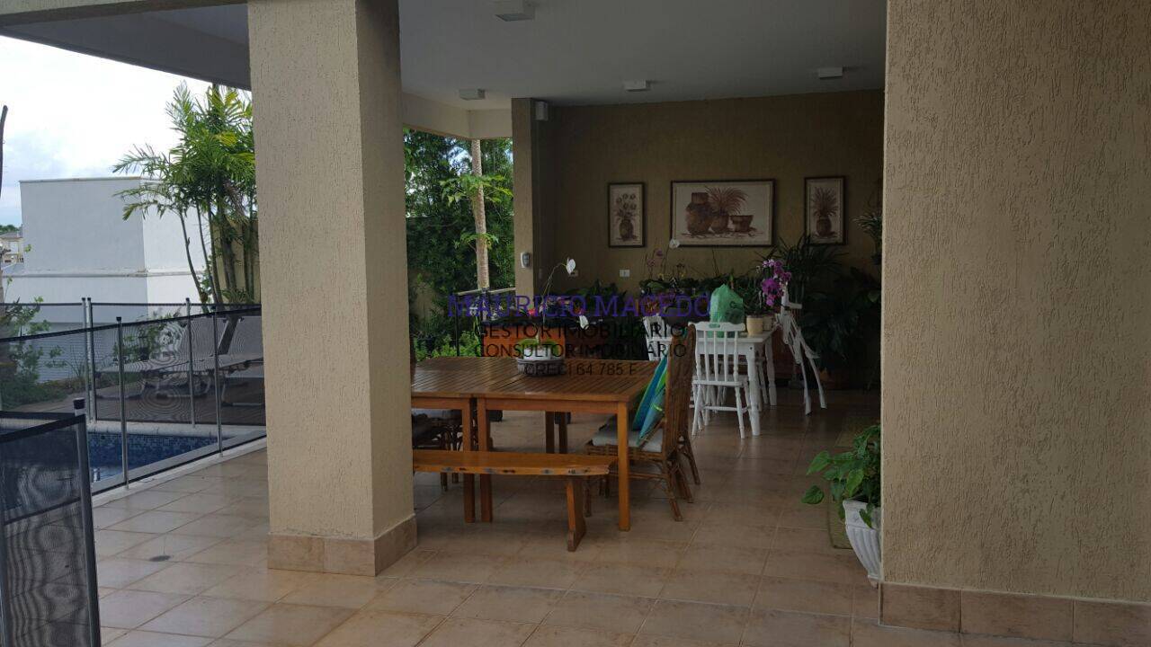 Casa à venda com 4 quartos, 330m² - Foto 17