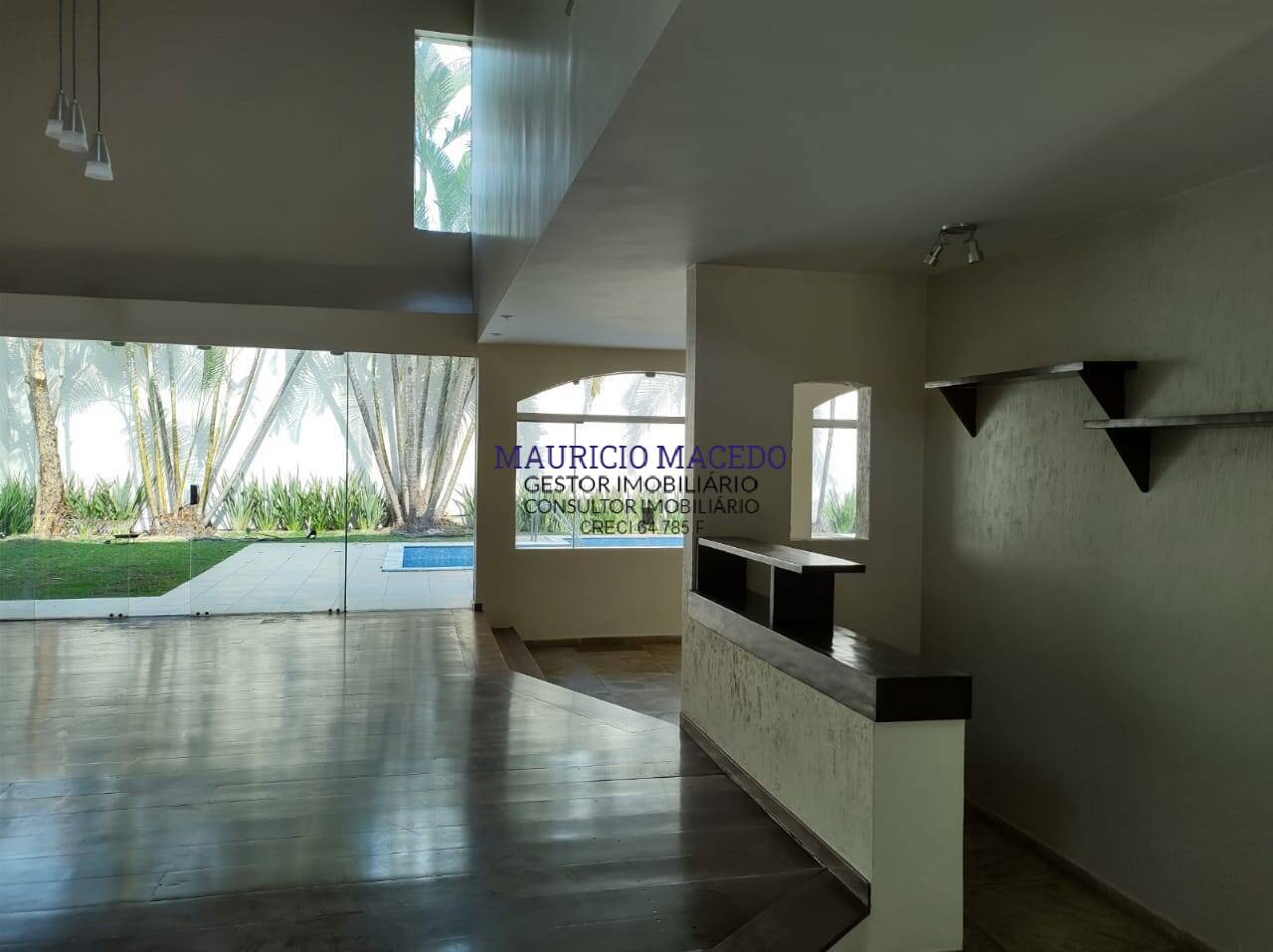 Casa à venda e aluguel com 3 quartos, 350m² - Foto 33