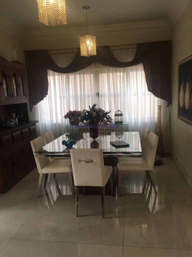 Casa à venda com 4 quartos, 335m² - Foto 9