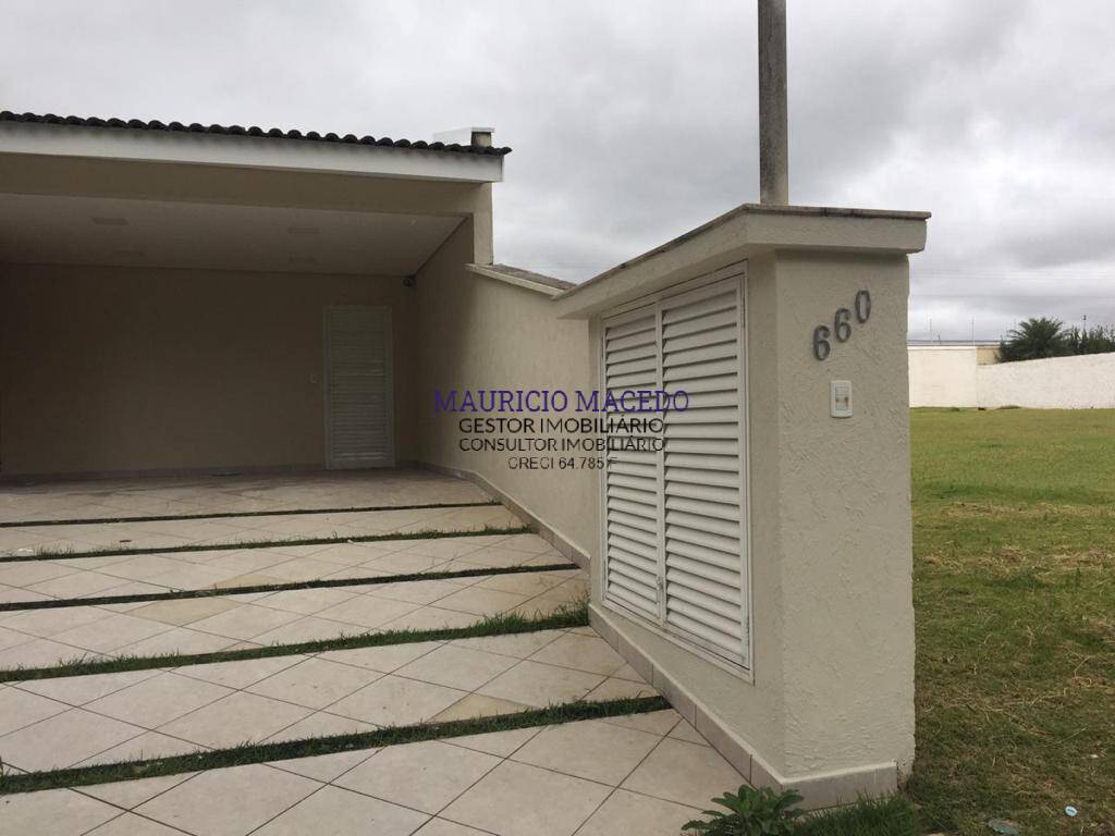 Casa para alugar com 3 quartos, 359m² - Foto 11