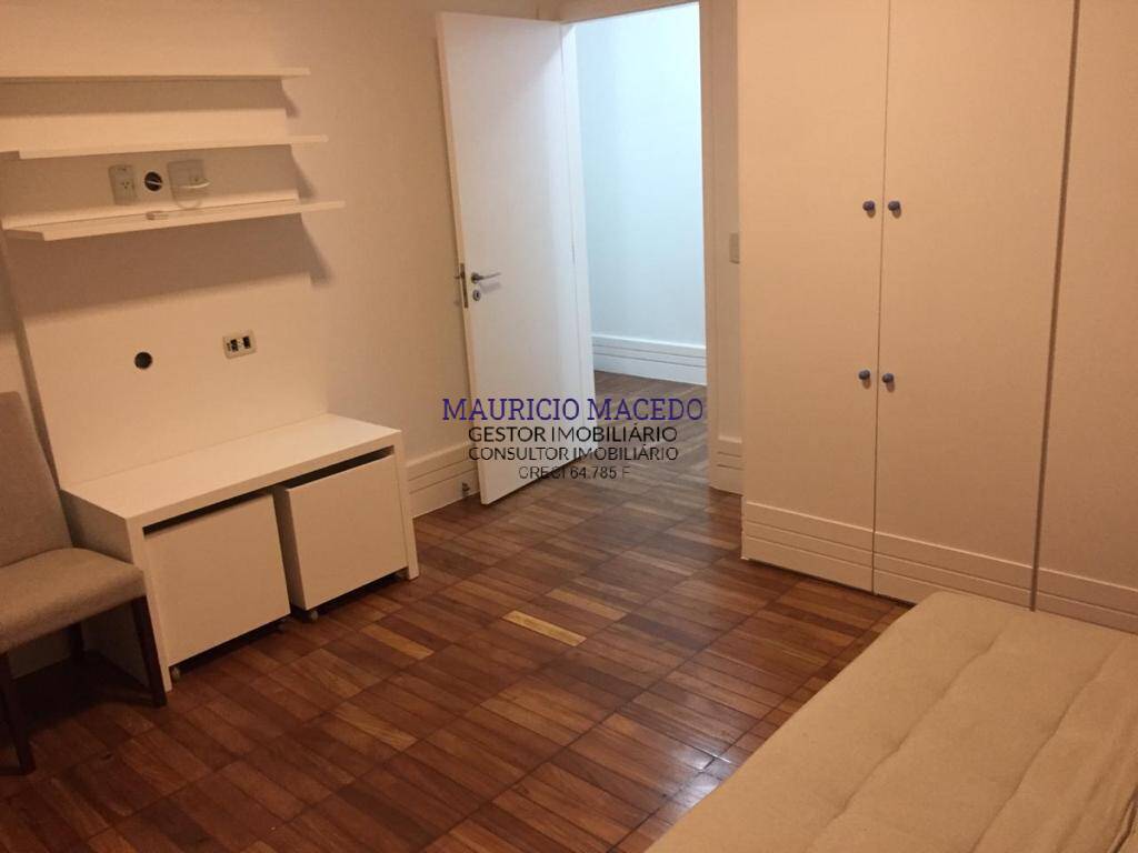 Casa para alugar com 3 quartos, 359m² - Foto 14