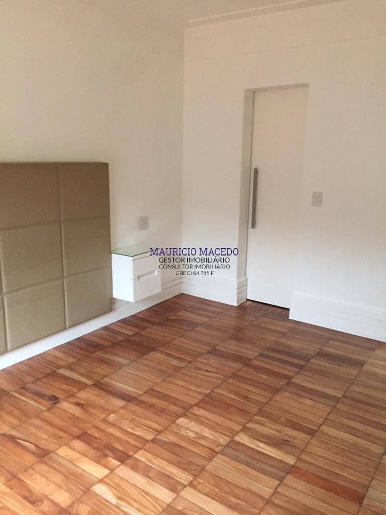 Casa para alugar com 3 quartos, 359m² - Foto 24