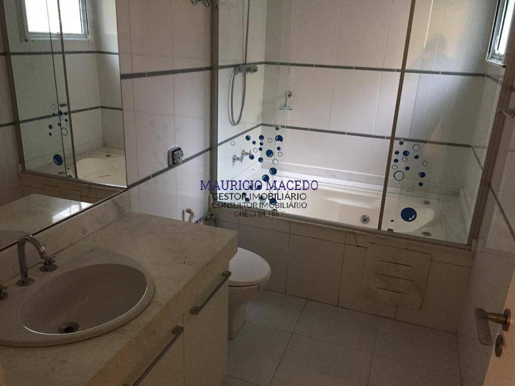 Casa para alugar com 3 quartos, 359m² - Foto 29