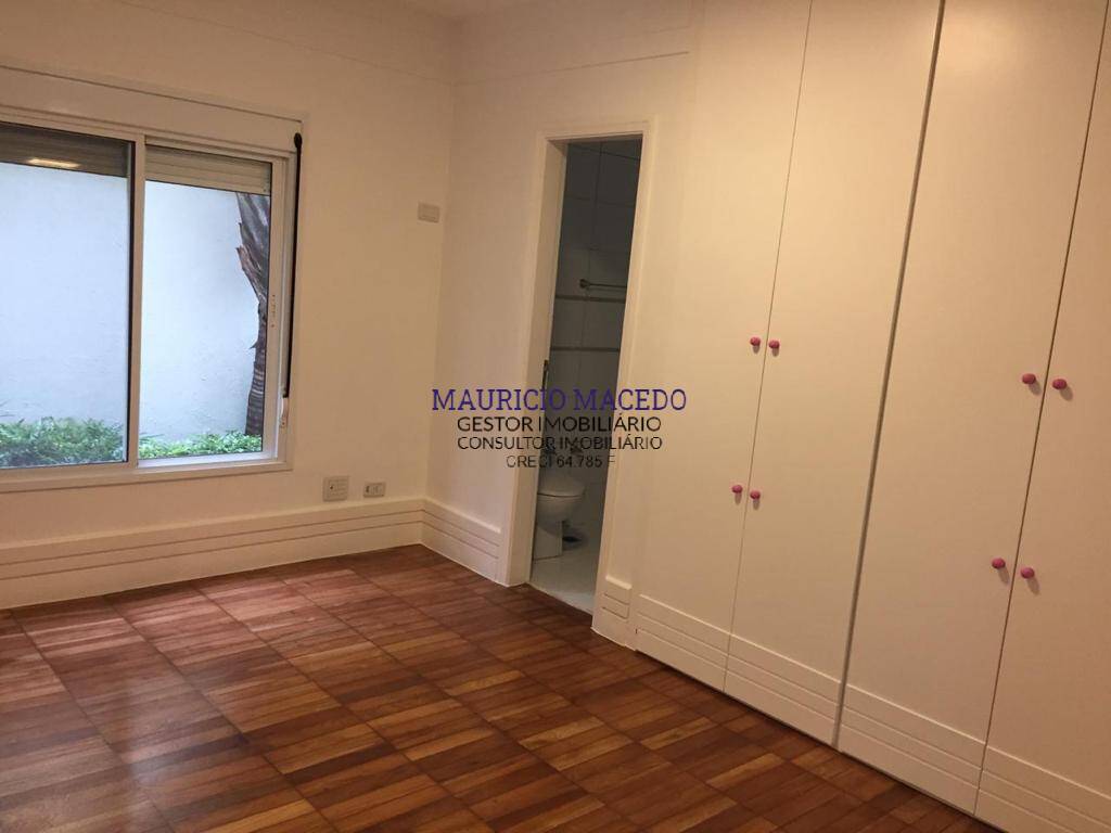 Casa para alugar com 3 quartos, 359m² - Foto 25