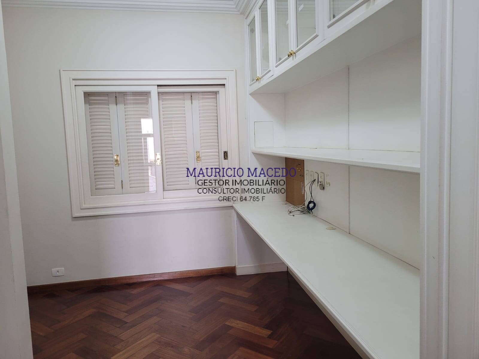 Casa para alugar com 5 quartos, 640m² - Foto 7