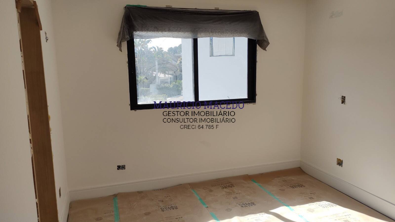 Casa à venda com 4 quartos, 340m² - Foto 4