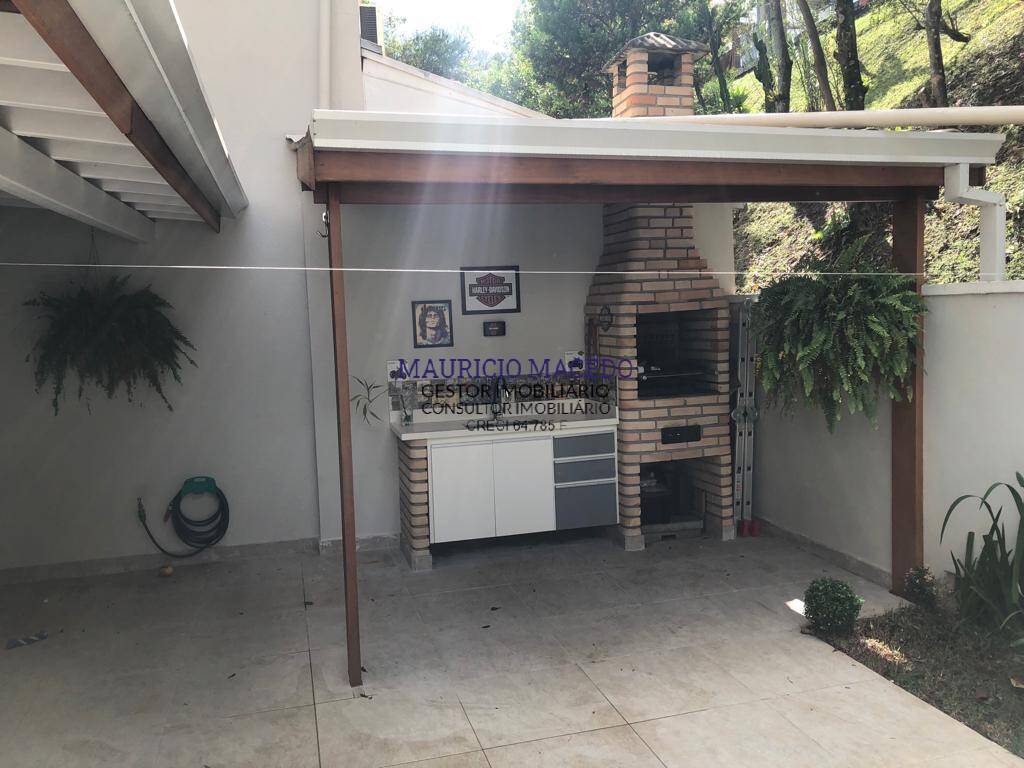 Casa à venda com 3 quartos, 180m² - Foto 26