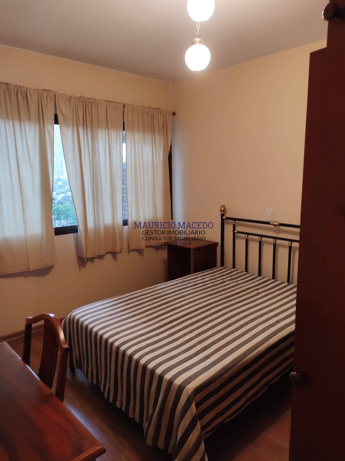 Apartamento à venda com 1 quarto, 53m² - Foto 2