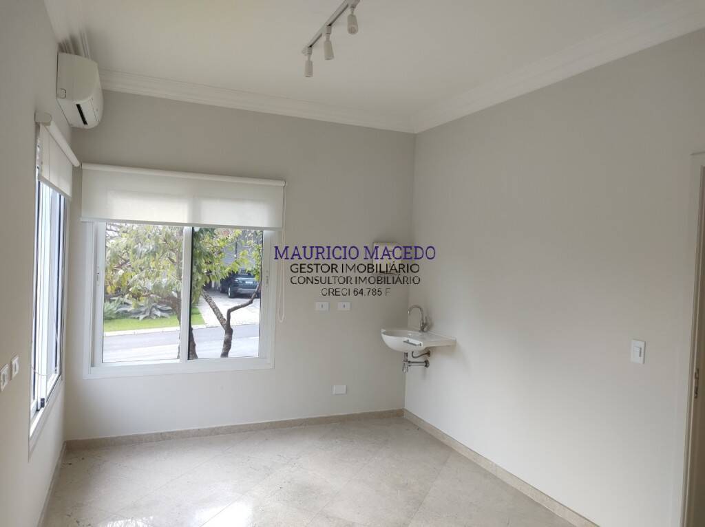 Casa para alugar com 4 quartos, 530m² - Foto 24