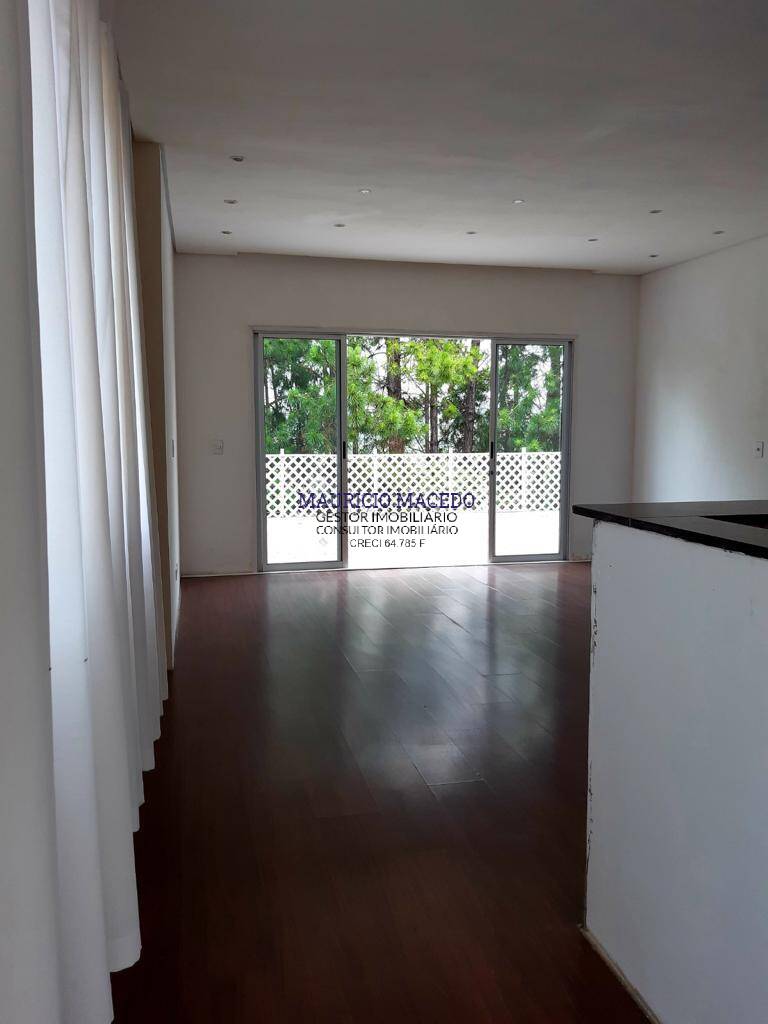 Casa à venda com 3 quartos, 360m² - Foto 2