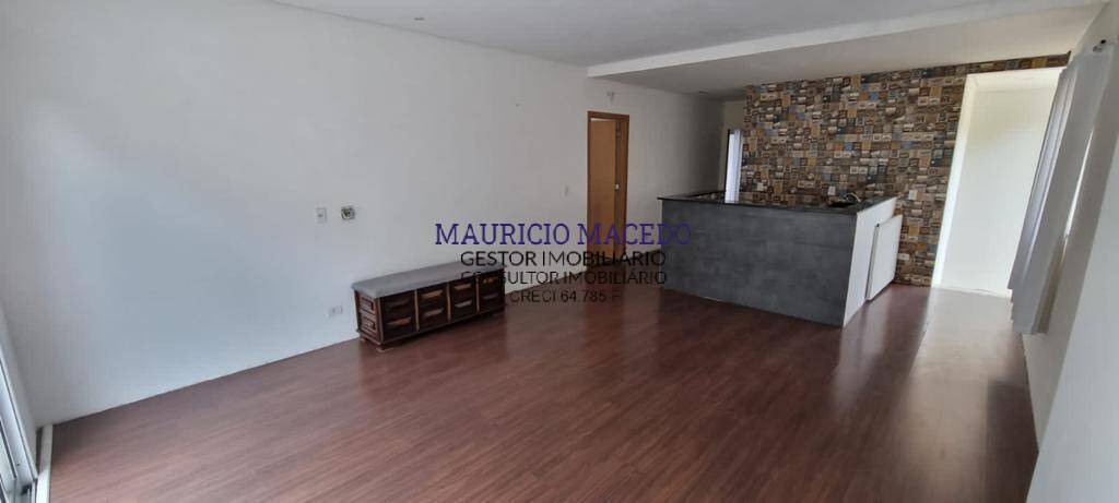 Casa à venda com 3 quartos, 360m² - Foto 7