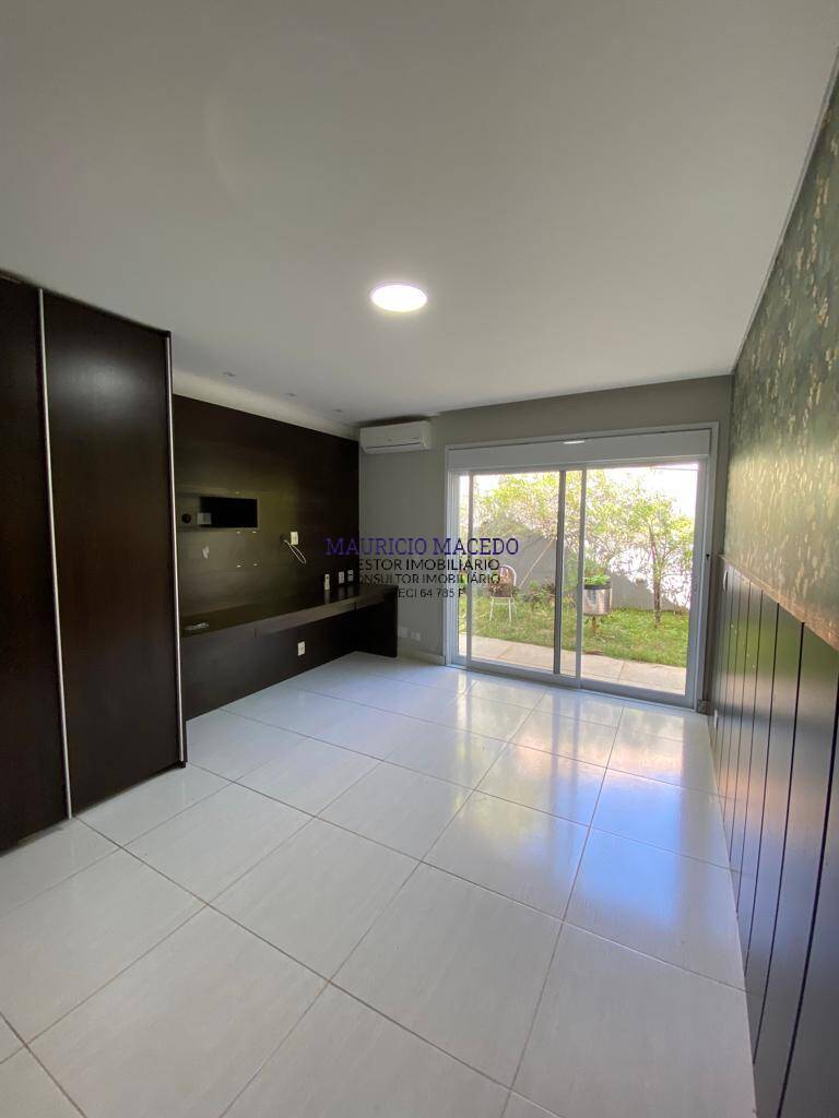 Casa à venda e aluguel com 4 quartos, 370m² - Foto 18