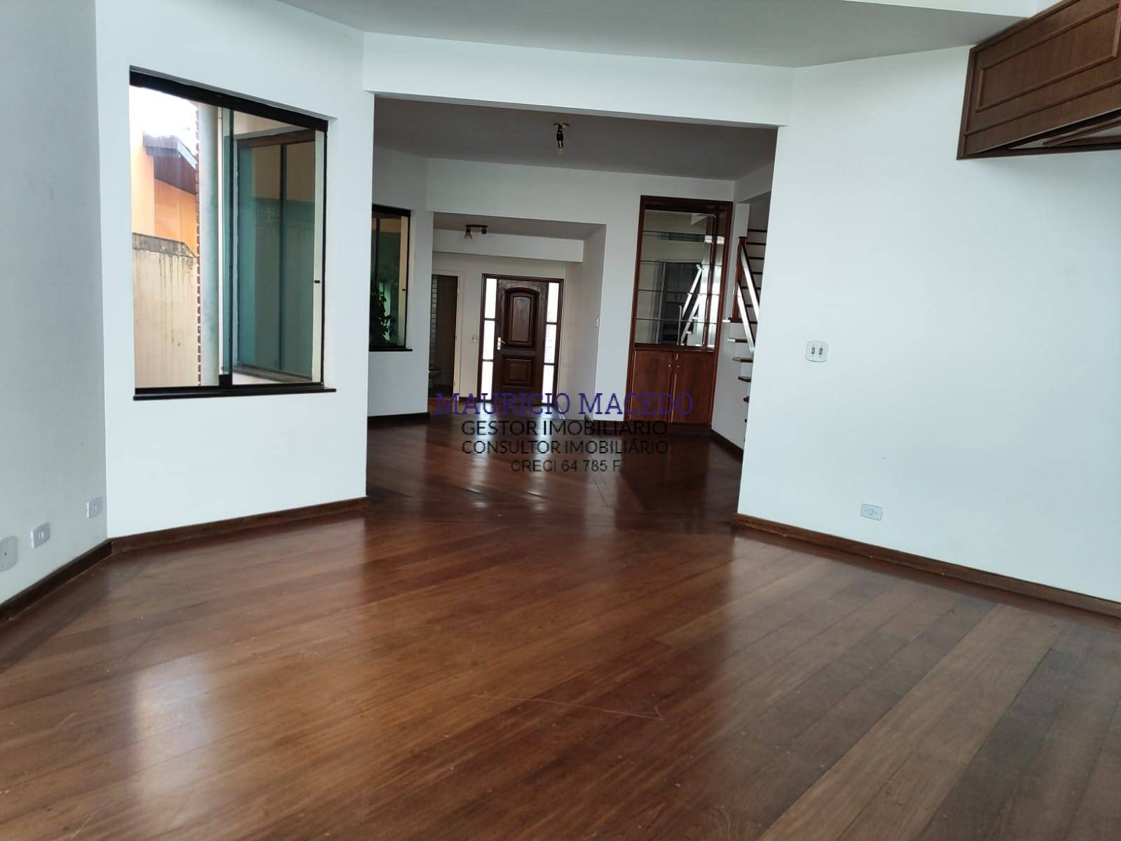 Casa à venda com 4 quartos, 305m² - Foto 11