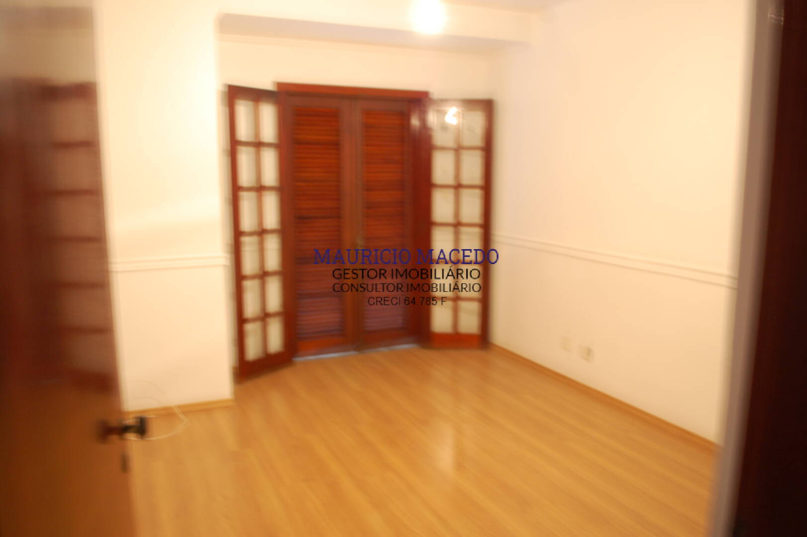 Casa para alugar com 4 quartos, 320m² - Foto 22