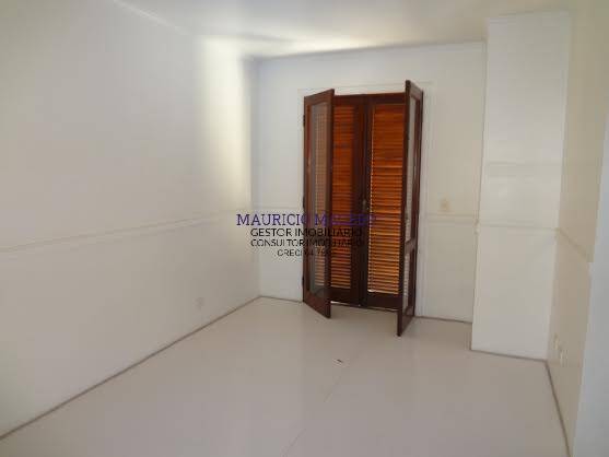 Casa para alugar com 4 quartos, 320m² - Foto 54