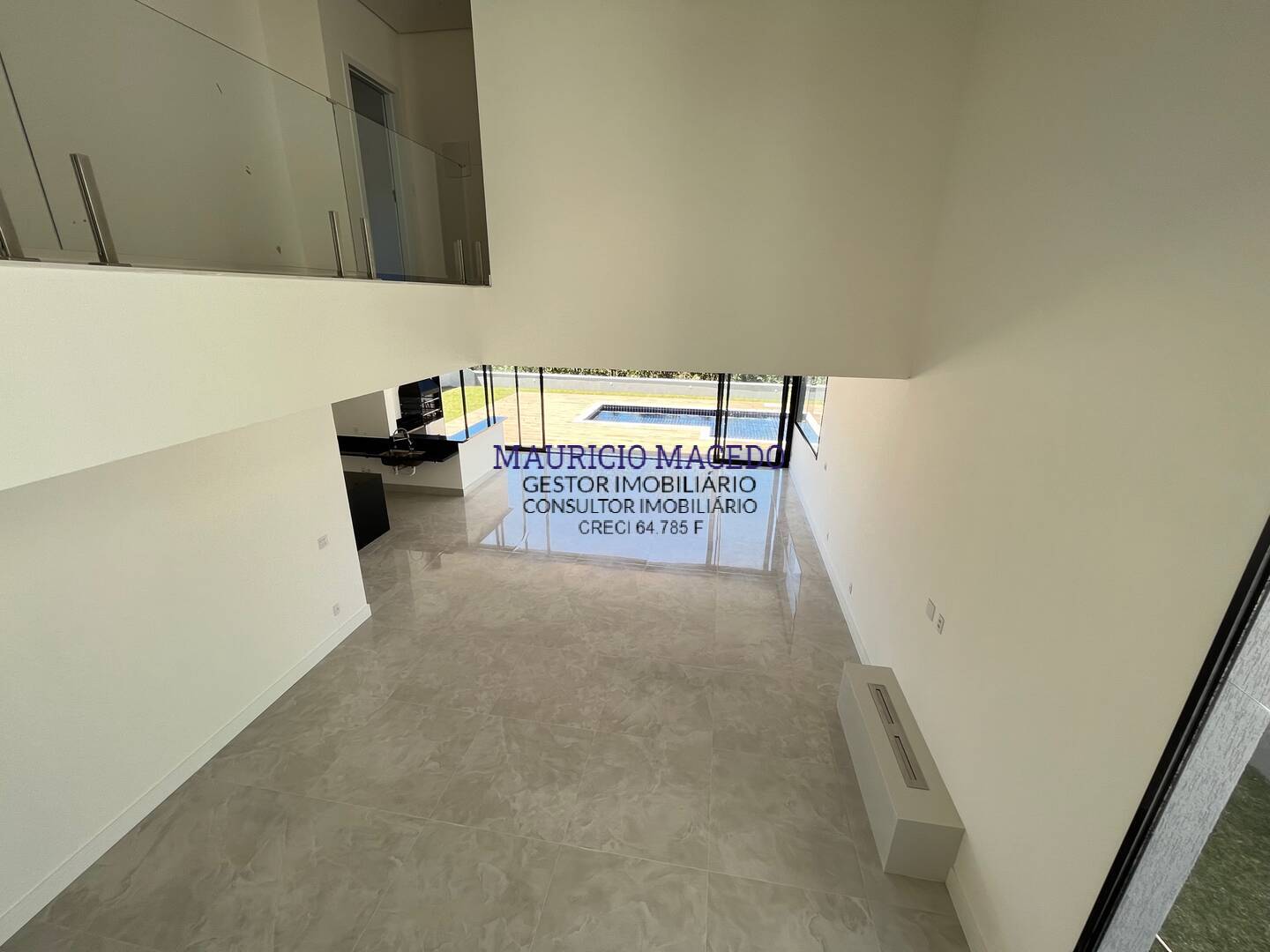 Casa à venda com 4 quartos, 372m² - Foto 12