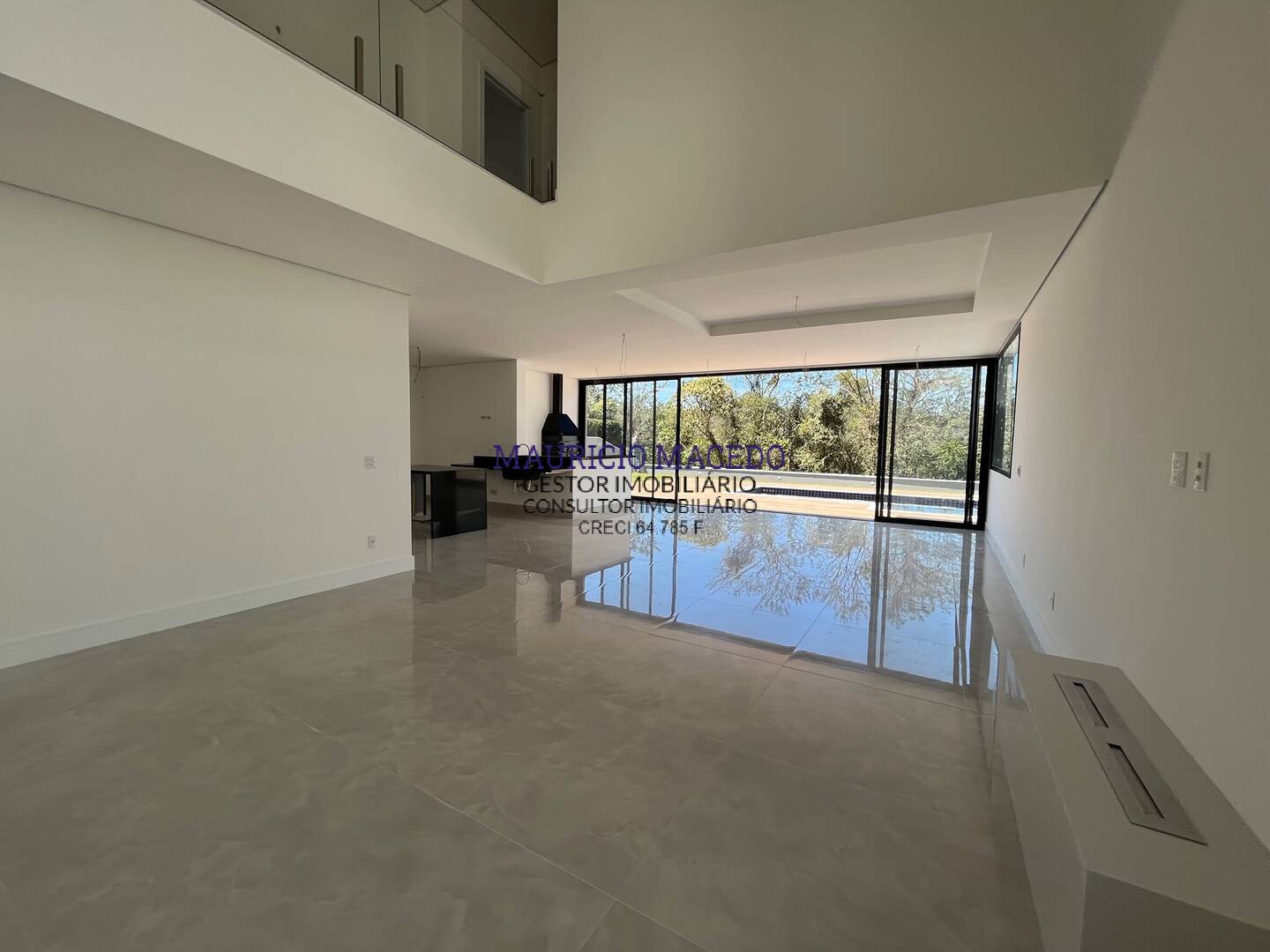 Casa à venda com 4 quartos, 372m² - Foto 15