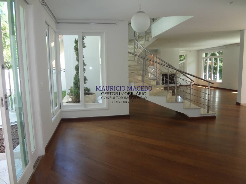 Casa para alugar com 5 quartos, 450m² - Foto 27