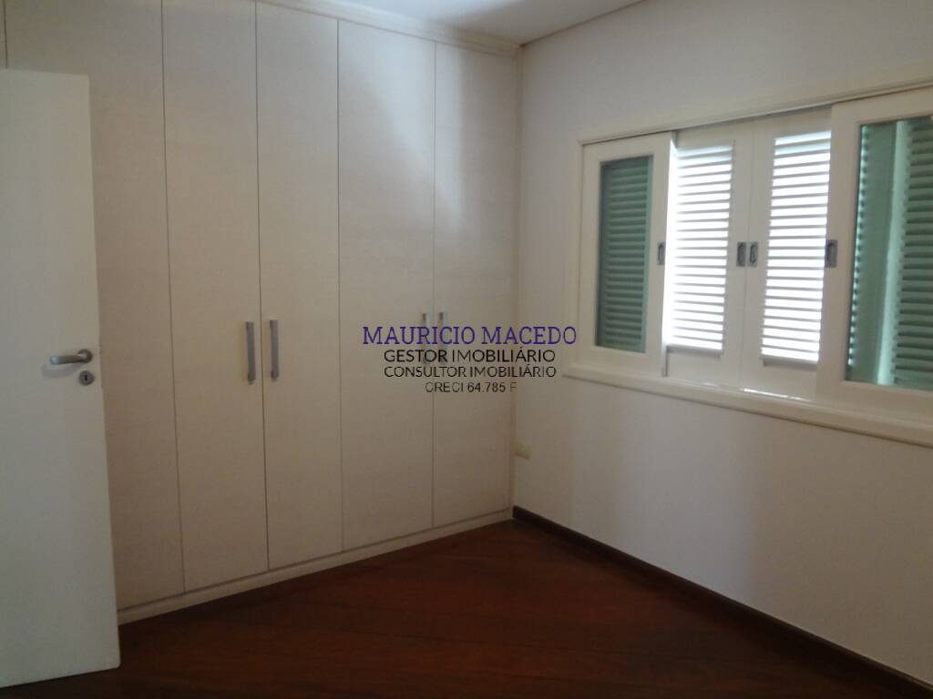 Casa para alugar com 5 quartos, 450m² - Foto 34