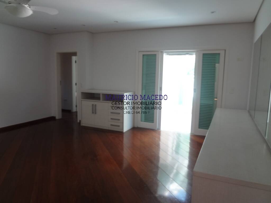 Casa para alugar com 5 quartos, 450m² - Foto 42