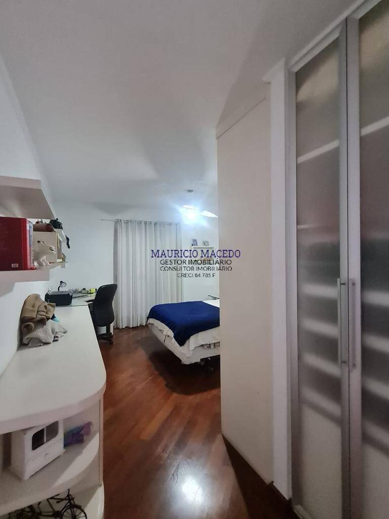 Casa à venda com 4 quartos, 360m² - Foto 4