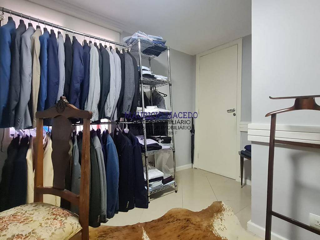 Casa à venda com 4 quartos, 360m² - Foto 12