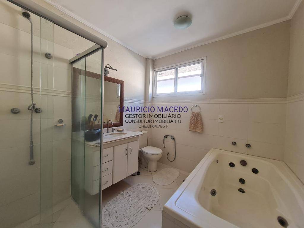 Casa à venda com 4 quartos, 360m² - Foto 15