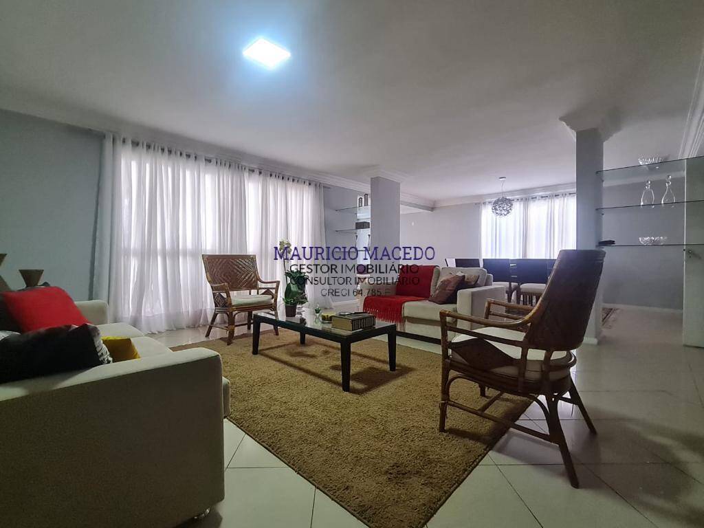 Casa à venda com 4 quartos, 360m² - Foto 17