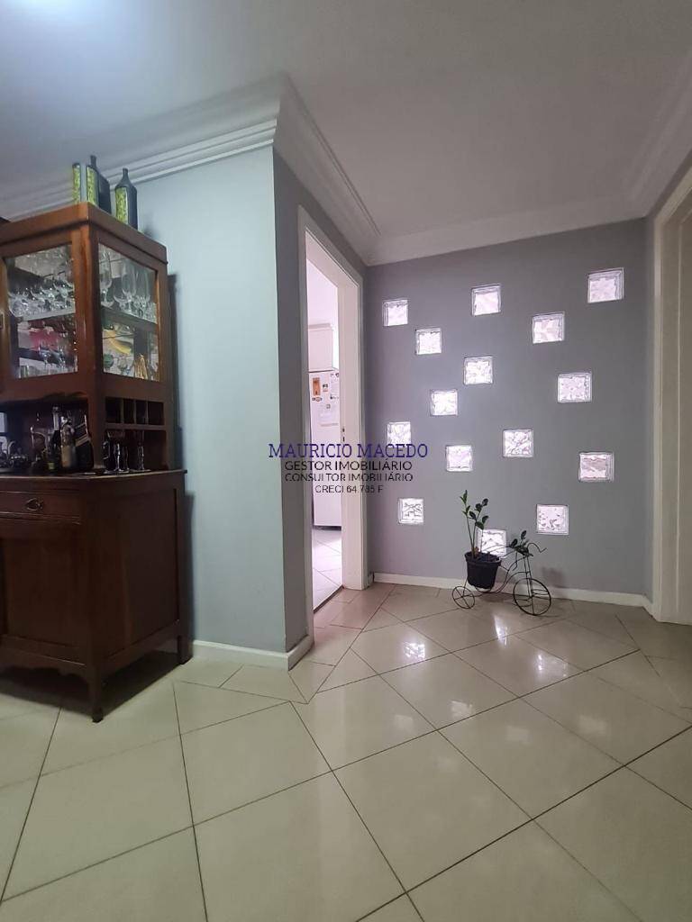 Casa à venda com 4 quartos, 360m² - Foto 21