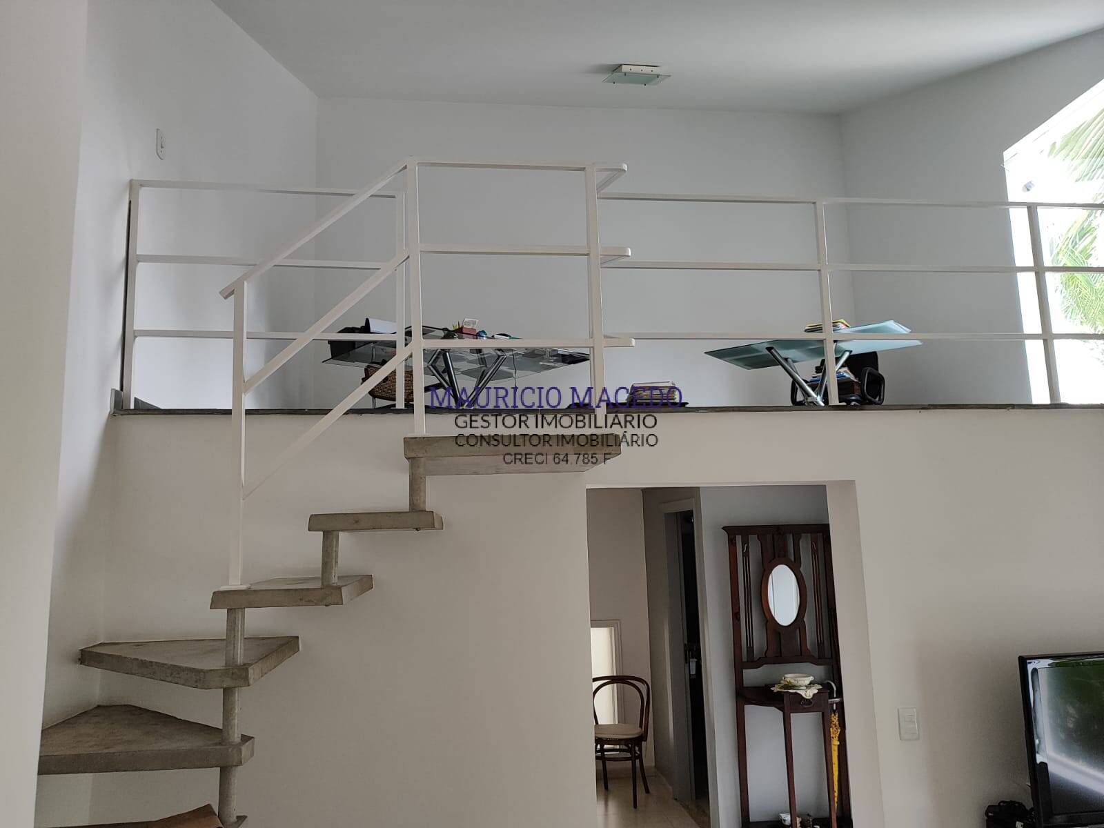 Casa para alugar com 4 quartos, 500m² - Foto 8