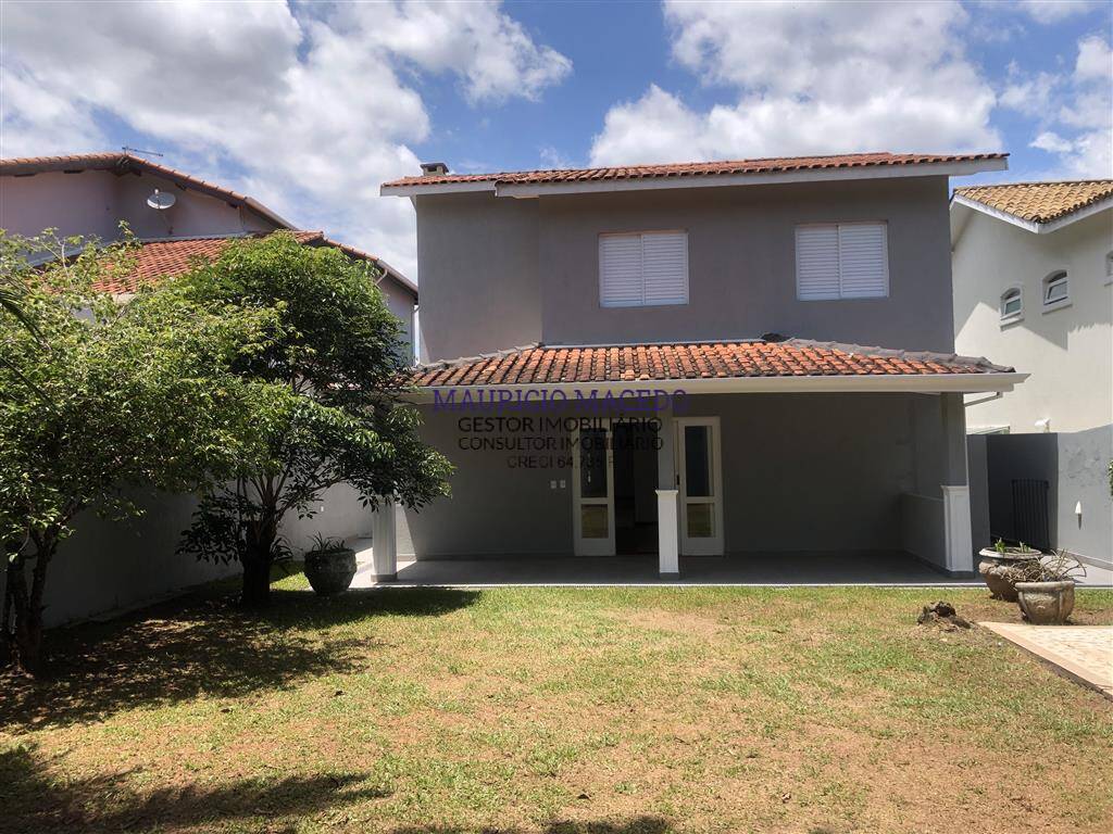 Casa para alugar com 3 quartos, 286m² - Foto 1