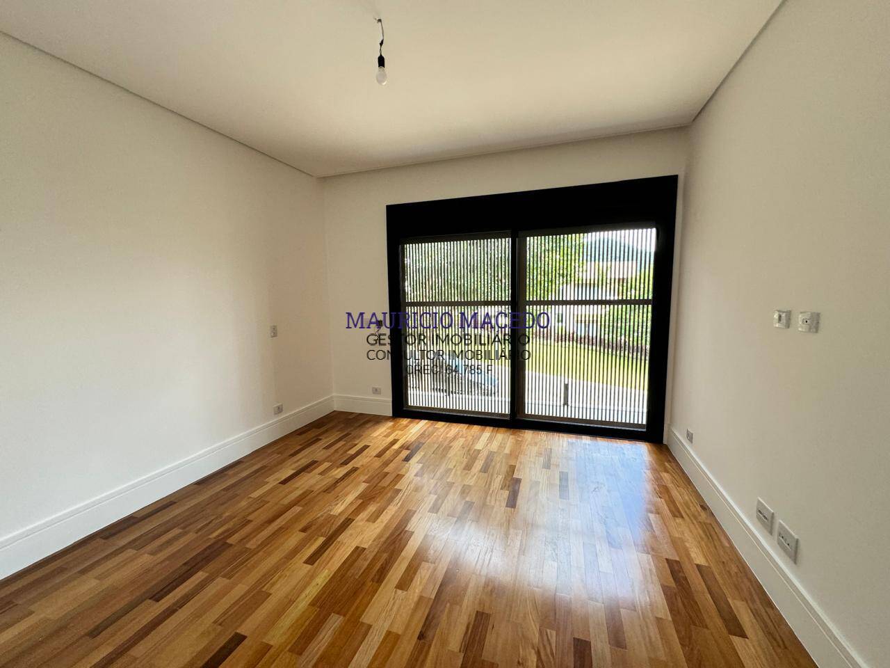 Casa à venda com 4 quartos, 380m² - Foto 4