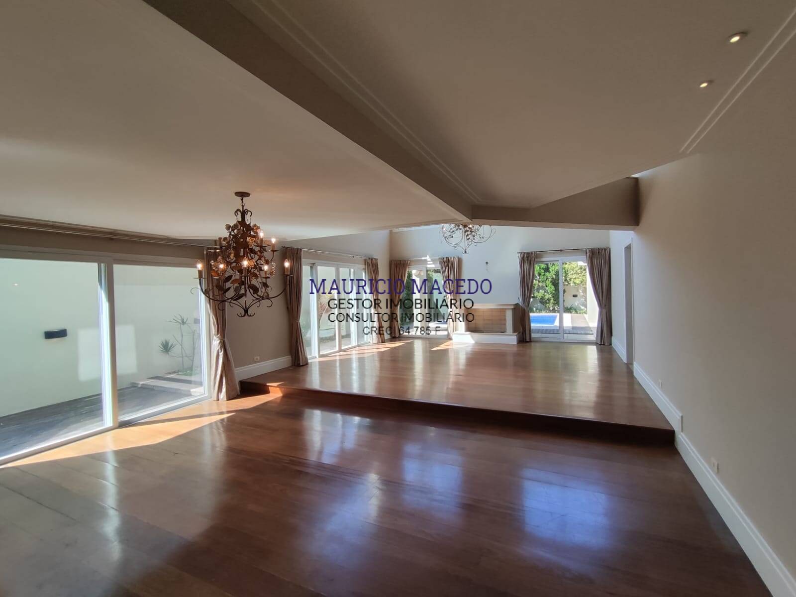 Casa para alugar com 4 quartos, 435m² - Foto 15