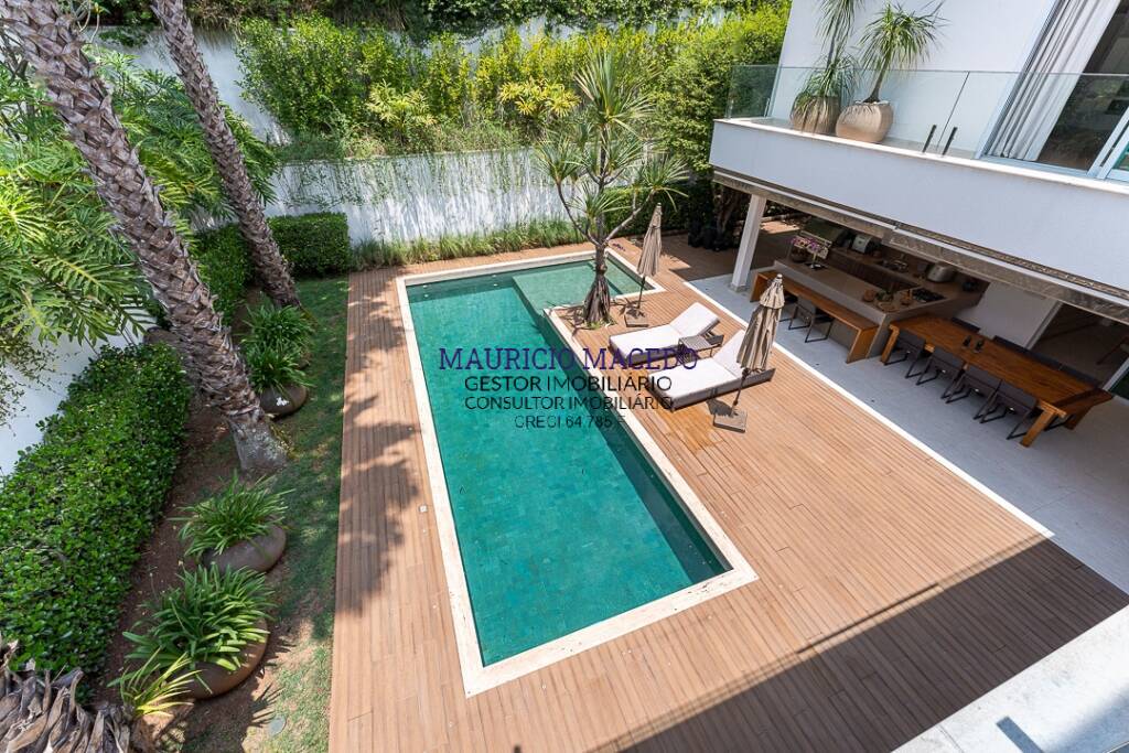 Casa à venda com 4 quartos, 740m² - Foto 6