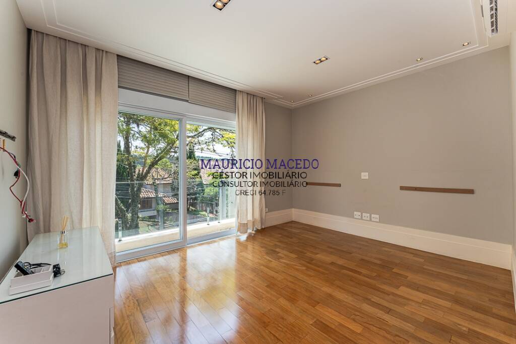 Casa à venda com 4 quartos, 740m² - Foto 40