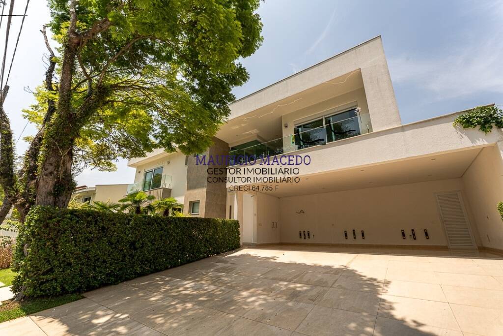 Casa à venda com 4 quartos, 740m² - Foto 2