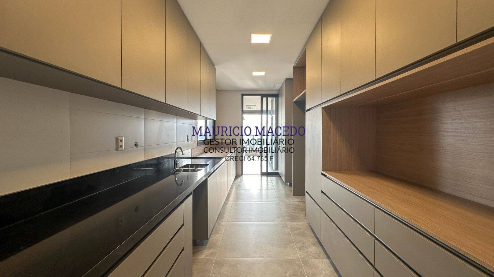 Apartamento à venda com 4 quartos, 344m² - Foto 1