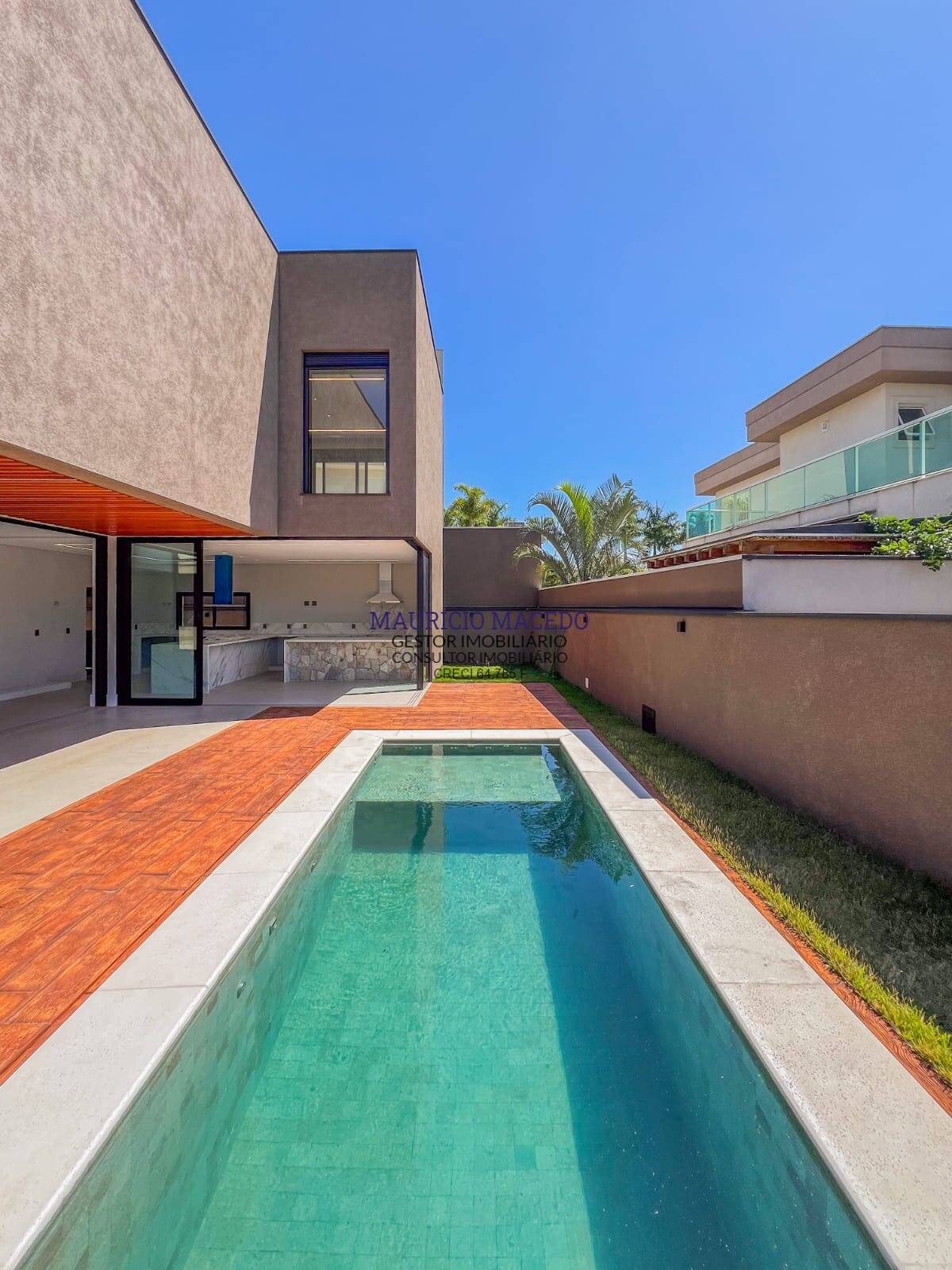 Casa à venda com 5 quartos, 420m² - Foto 7